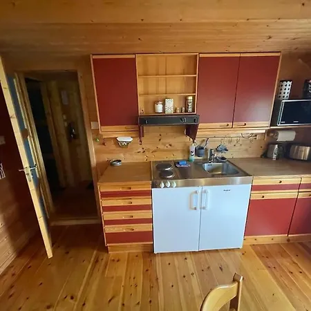 Cozy Cabin, Jondal Oppheim