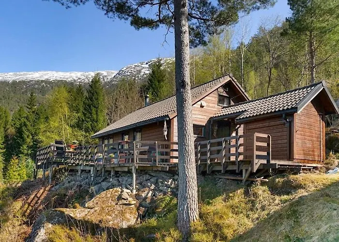 Cozy Cabin, Minimum 5 Nights Feriehus